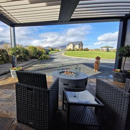 Gleann Ciuin Apartment Ballymartin ภายนอก รูปภาพ