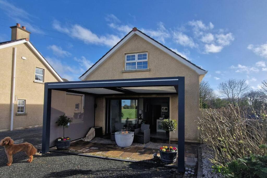Gleann Ciuin Apartment Ballymartin ภายนอก รูปภาพ